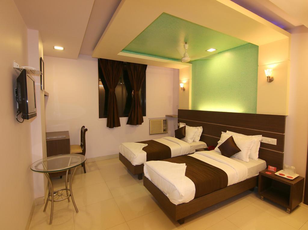 Hotel Panvel Palace Luaran gambar